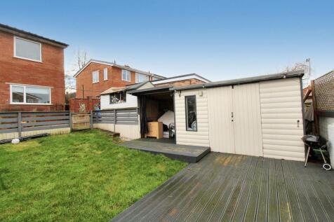 SUMMER HOUSE