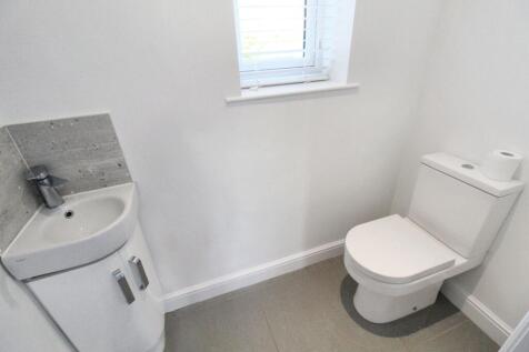 DOWNSTAIRS BATHROOM