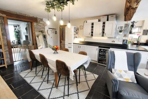 Open Plan Kitchen / Family Room / Dining Room