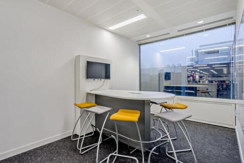8575763interior55800.jpg