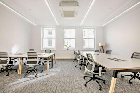 8572388interior08800.jpg