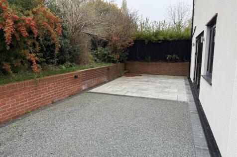 Courtyard Garden