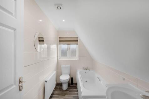 Bathroom Top Floor