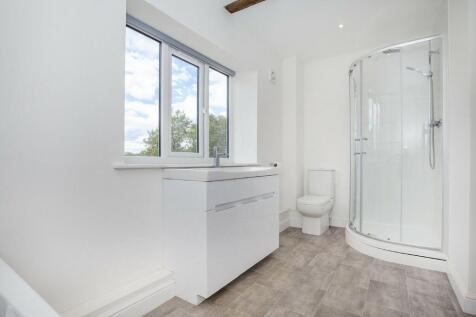 Main Bedroom En-suite