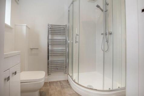 Bedroom 4 En-suite