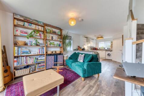 Open Plan Kitchen Living Area