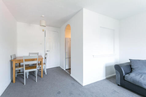 Living dining area