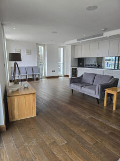 Open plan Reception / Kitchen