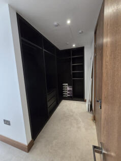 Walk-In Wardrobe Area