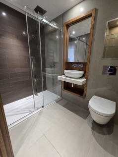 Ensuite Shower Room