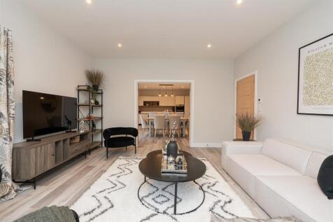 3-Jarrocks-Estate-BS37-8QH-5.jpg