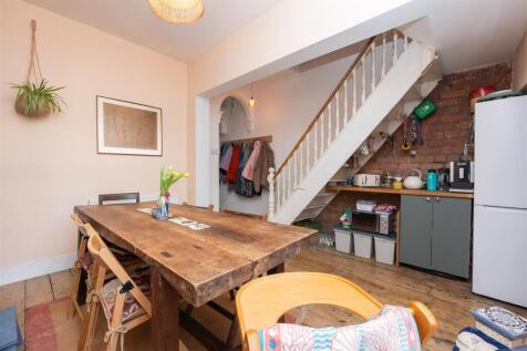 10-Argyle-Avenue-BS5-6PG-18.jpg
