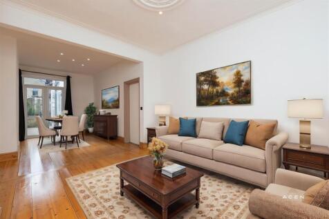 3-Argyle-Avenue-BS5-6PG-5 - Living Room - Standard