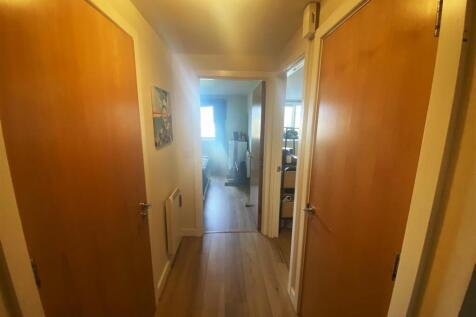 Hallway .jpeg
