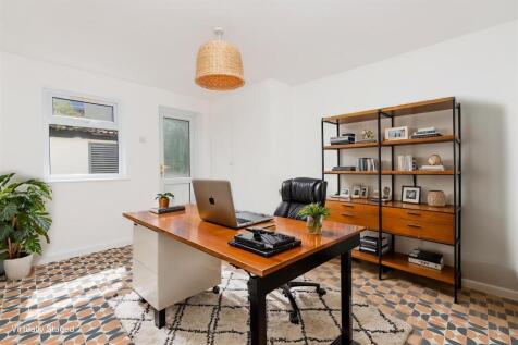 336-Whitehall-Road-BS5-7BW-10 - Home Office - Mode
