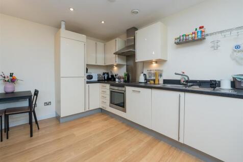 20-Apollo-apartments-BS1--3.jpg