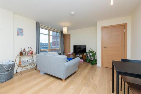 20-Apollo-apartments-BS1--5.jpg