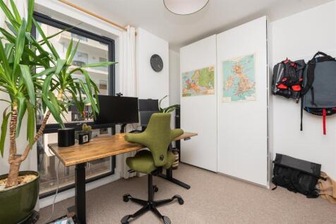 Flat-32-Invicta-BS1-5SW-1.jpg