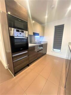 339 kitchen.jpeg