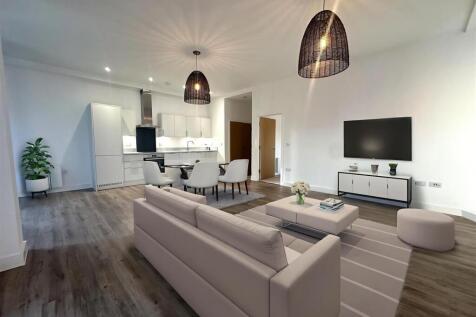 IMG_4901 - Living Room - Standard - 2.jpeg