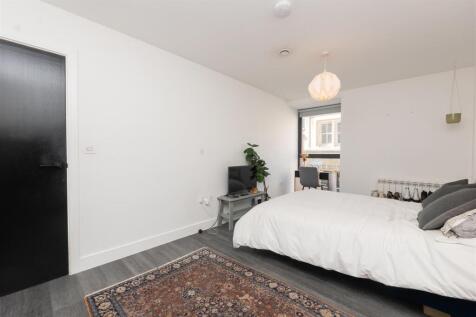 Flat-9-28-Baldwin-Street-BS1-2.jpg