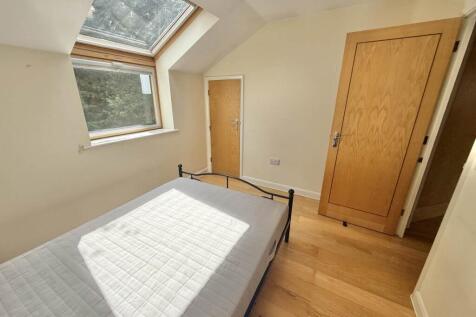 bedroom 222