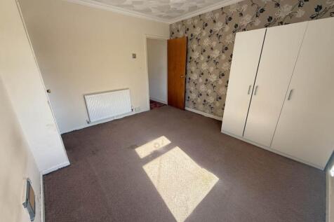 bedroom 111