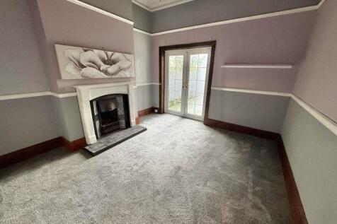 Second reception roo