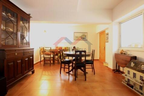 Large room basement - Faro