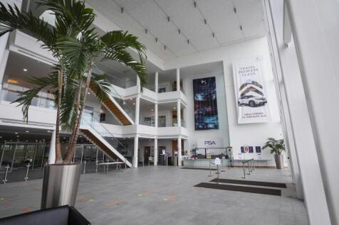 Pinley House Ground Tiffs 29 of 35 copy.jpg