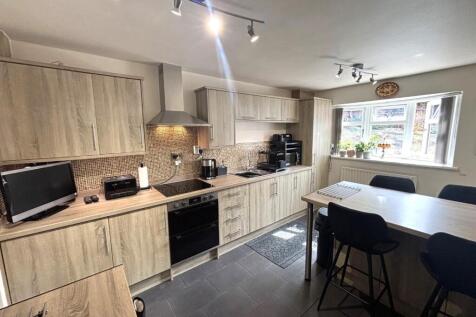 kingsford kitchen 4.jpg