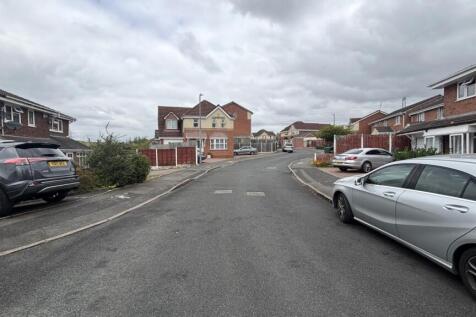 67 macdonalds close street view 1.jpeg