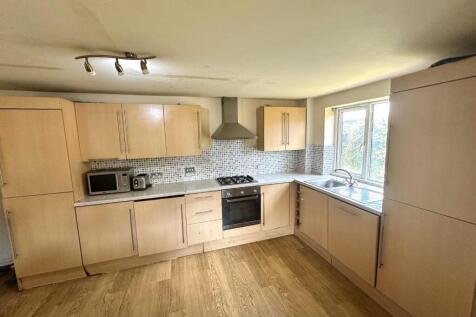 4 park mews kitchen 1.jpeg