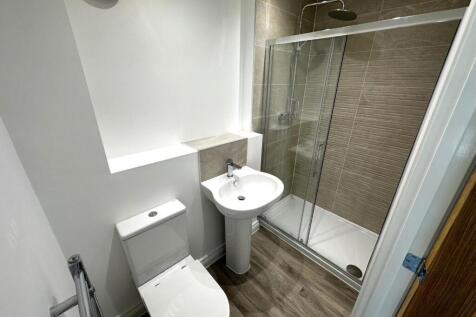 281 abbey road bathroom 2.jpeg