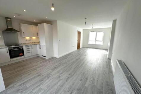 281 abbey road living room 1.jpeg