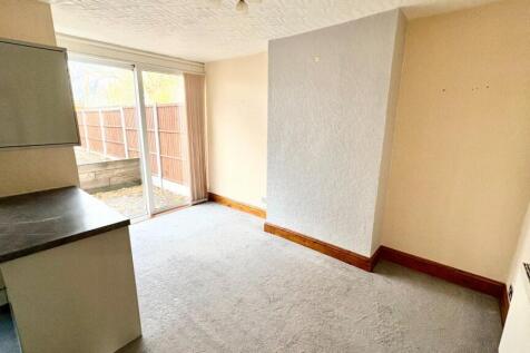 Broadway living room 3.jpeg