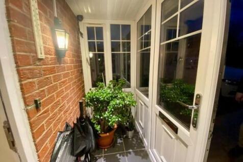 NAREL INNER PORCH.jpeg