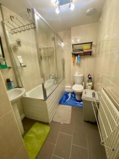NAREL TOILET AND BATH.jpeg