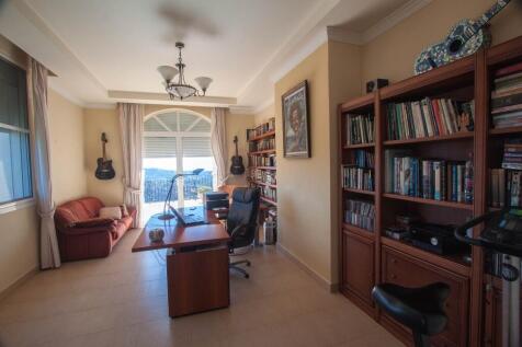 Property Image 29