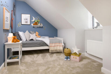 Kingsville 4 bed home bedroom 3