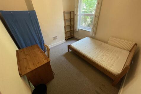 Bedroom 3.JPG