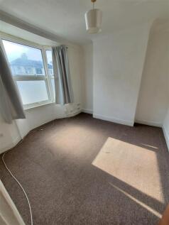Bedroom 1 Resize.jpg