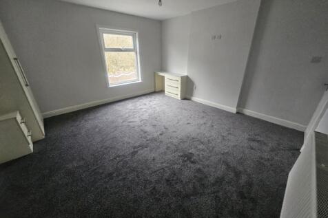 WhatsApp Image 2025-11-27 at 13.17.56 (3).jpeg