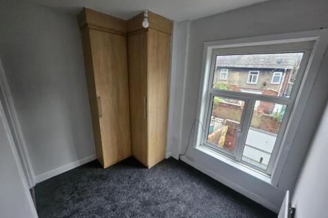 WhatsApp Image 2025-11-27 at 13.17.57 (3).jpeg