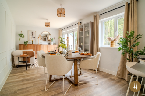 Living Diner