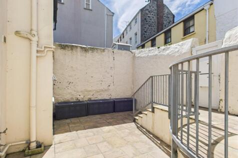 Shared Courtyard
