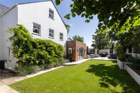 Rear Gardens