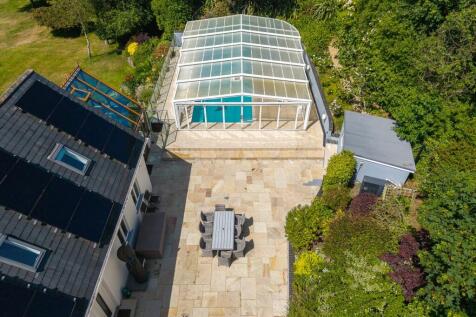 Rear/Pool