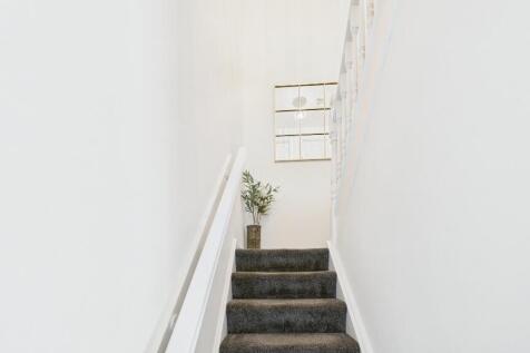 Staircase (1)