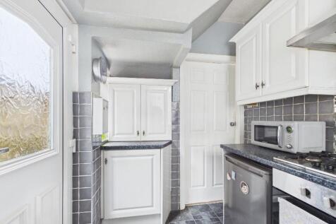 Kitchen (1)